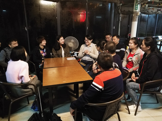 ѧԱ�Ǻ�������ɽ�����ѧ����������̸������